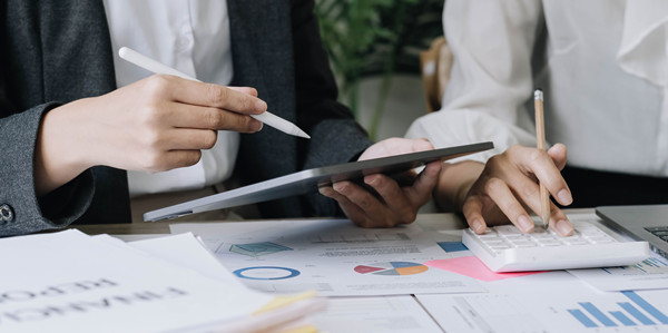 明確目標：戰(zhàn)略規(guī)劃第一步，確定企業(yè)發(fā)展方向