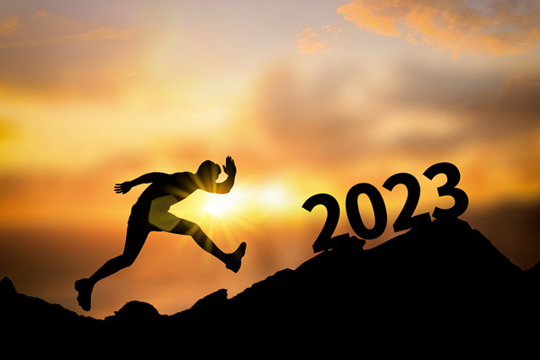 年度經營計劃與項目管理如何相互配合？