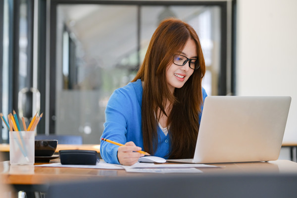 集團管控中的財務(wù)管理：策略、風(fēng)險與內(nèi)部控制