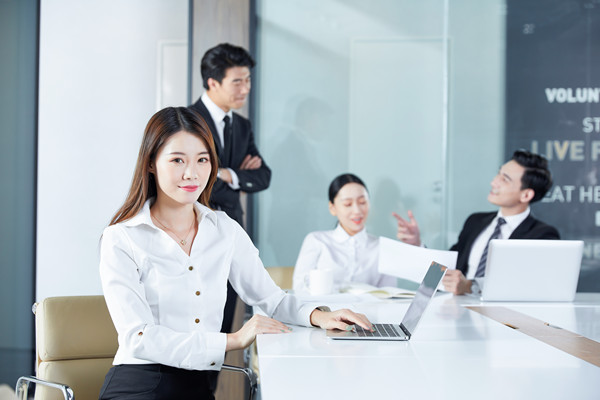 年度經(jīng)營(yíng)計(jì)劃：聚焦核心業(yè)務(wù)，提升核心競(jìng)爭(zhēng)力