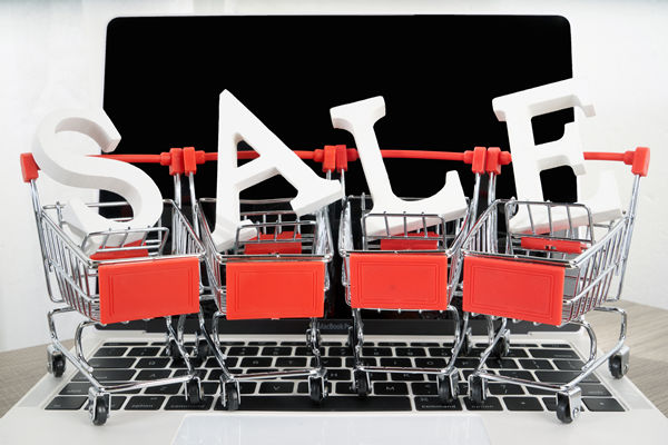 品牌戰略規劃：制定長期發展規劃，確保品牌穩健發展