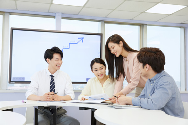 目標引領：制定明確目標，提升企業執行力