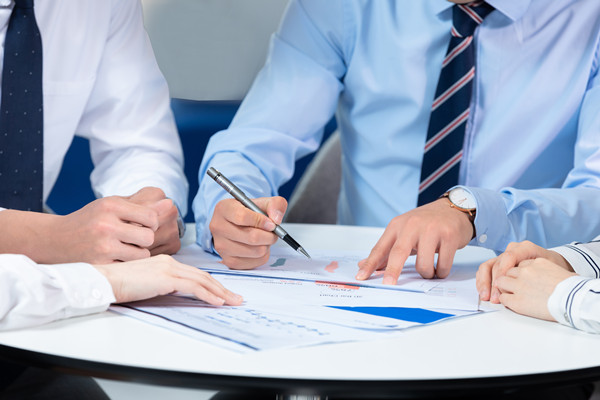 精心謀劃企業戰略，促進企業核心競爭力的提升