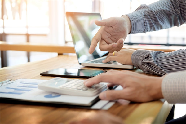 協(xié)同內(nèi)外力量，執(zhí)行經(jīng)營計劃，共創(chuàng)企業(yè)美好明天