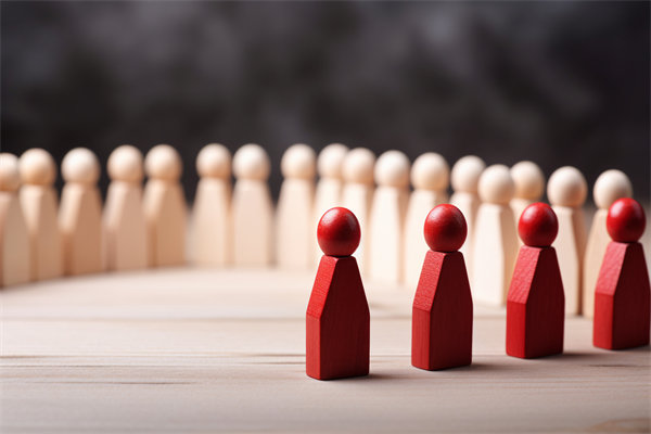 人才盤點的重要性：如何精準(zhǔn)識別并培養(yǎng)未來領(lǐng)導(dǎo)者？