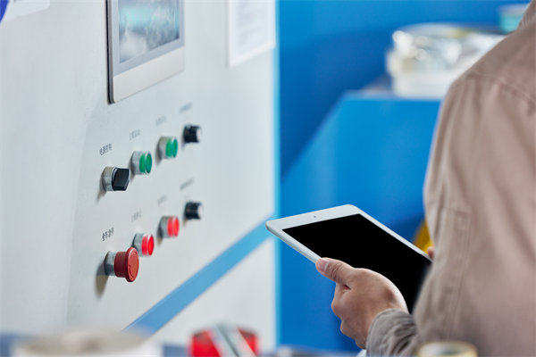 面對多品種小批量生產(chǎn)，精益生產(chǎn)如何靈活應(yīng)對挑戰(zhàn)？