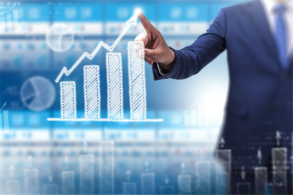 遭遇市場波動時，如何靈活調整年度經營計劃？