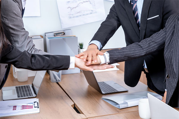 集團(tuán)管控下，如何激勵(lì)子公司創(chuàng)新與自主性？