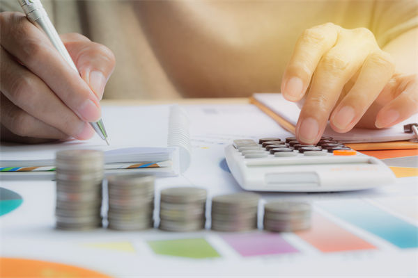 企業(yè)如何通過預(yù)算管理，實現(xiàn)資金流轉(zhuǎn)的高效與安全？