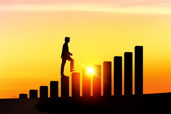 如何通過人力資源管理提升企業核心競爭力？