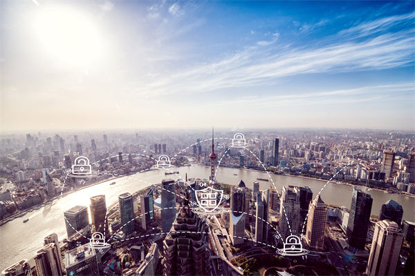 供應鏈管理中，如何確保供應鏈透明度與安全性？