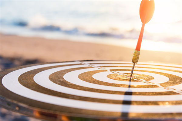 面對復雜市場環境，管理咨詢如何輔助精準定位市場？