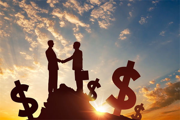 競(jìng)爭(zhēng)對(duì)手策略多變，企業(yè)戰(zhàn)略管理如何調(diào)整以應(yīng)對(duì)挑戰(zhàn)？