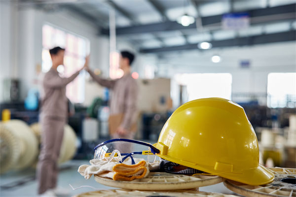 精益生產(chǎn)模式下，企業(yè)如何持續(xù)改進，保持競爭力？