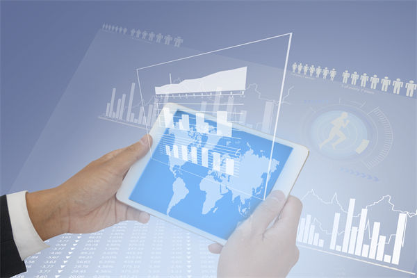 怎樣評估，年度經營計劃的實施效果與預期是否一致？