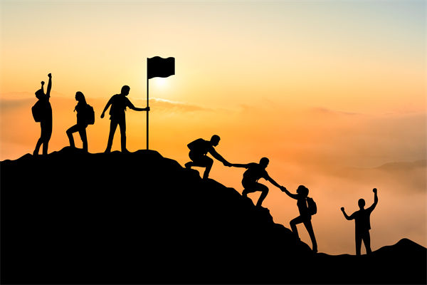 本年度經(jīng)營計劃中應(yīng)如何設(shè)定并達(dá)成具體業(yè)務(wù)目標(biāo)？