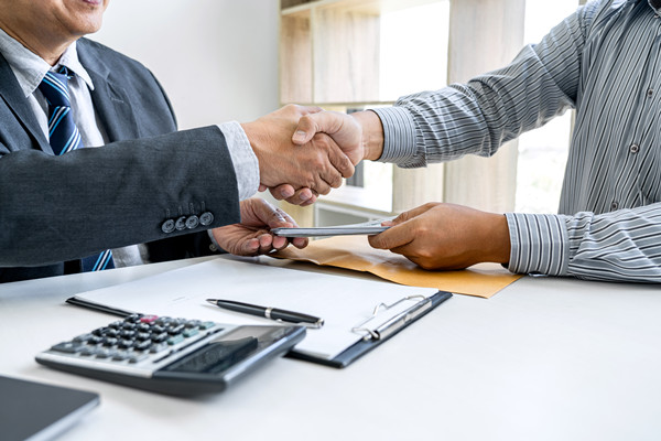 薪酬激勵(lì)形同虛設(shè)，員工缺乏干勁，薪酬管理該如何革新？