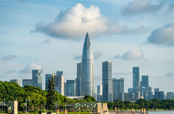 集團業務多元擴張，怎樣構建適配的管控體系來駕馭全局？