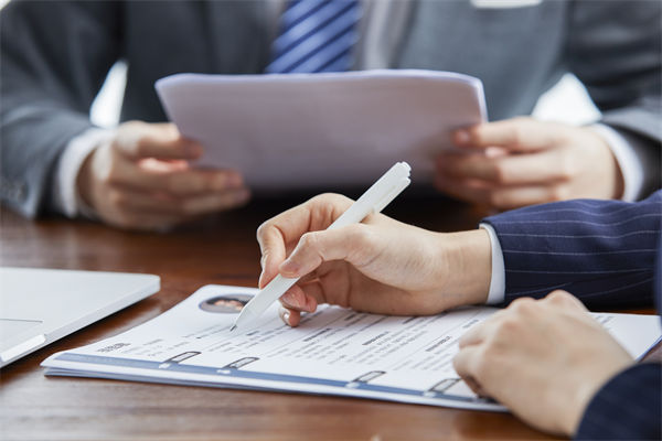 哪些行業人才火爆就業市場？人力資源管理有何啟發？