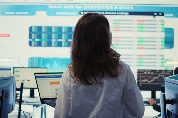 計劃與市場脫節，業績慘淡，怎樣制定契合市場的計劃？