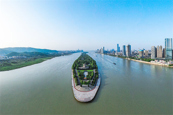 長沙戰略咨詢公司如何幫傳統企業突破發展瓶頸實現轉型？