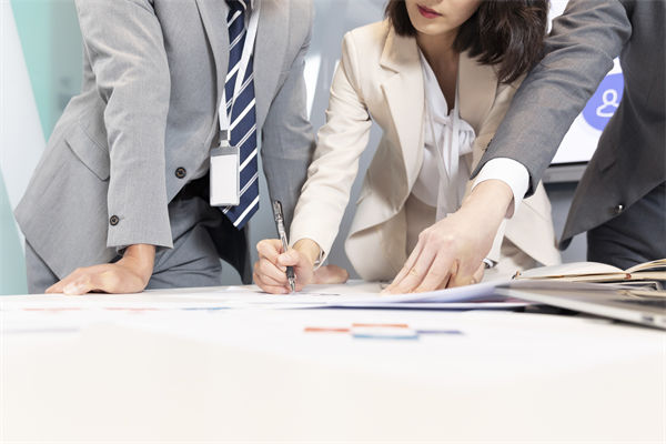 企業(yè)文化口號(hào)響亮，落地乏力，怎樣讓口號(hào)變行動(dòng)？