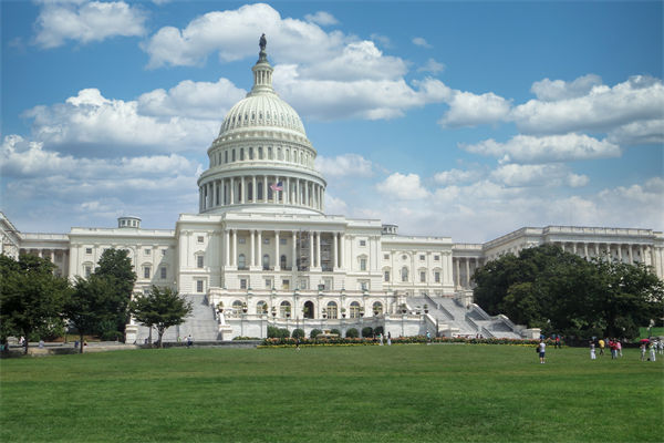 戰略角度分析：特斯拉利潤暴跌71%，馬斯克嘆了口氣