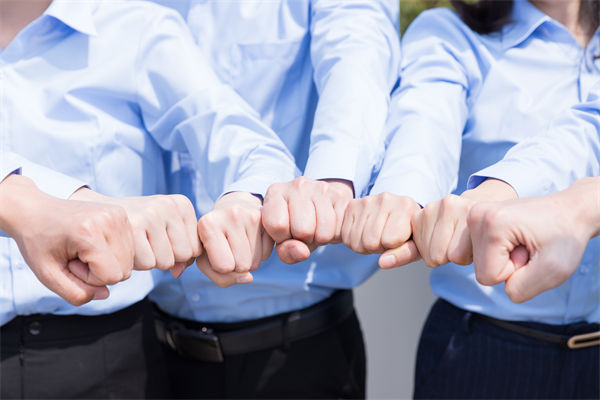 企業(yè)文化陳舊僵化，阻礙發(fā)展，如何注入新活力實現(xiàn)轉(zhuǎn)型？