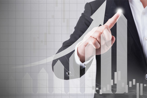 年度經營計劃總落空，是目標拍腦袋還是追蹤機制缺失？