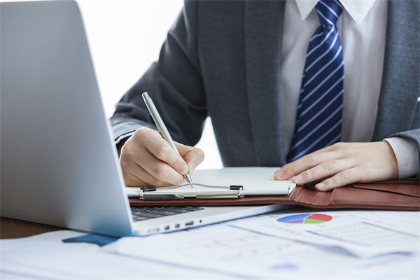 組織規(guī)劃方案周全，落地執(zhí)行時為何總遇結(jié)構(gòu)性阻礙？