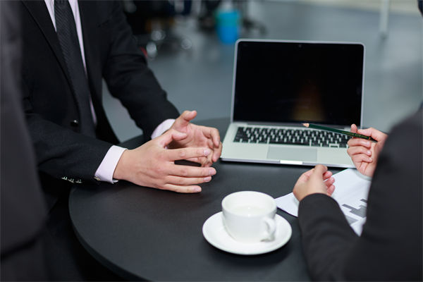 組織規劃方案周全，落地執行時為何總遇結構性阻礙？