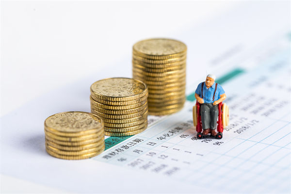 人力資源分析：專家建議10歲開始存養老錢最劃算