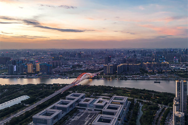 薪資漲了人心卻散了，佛山薪酬咨詢(xún)公司有何平衡之法？