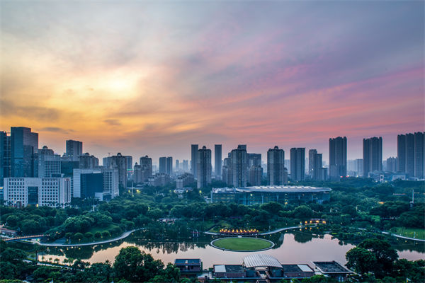 組織架構(gòu)僵化難應(yīng)變，佛山組織規(guī)劃咨詢(xún)公司有何重構(gòu)之策？