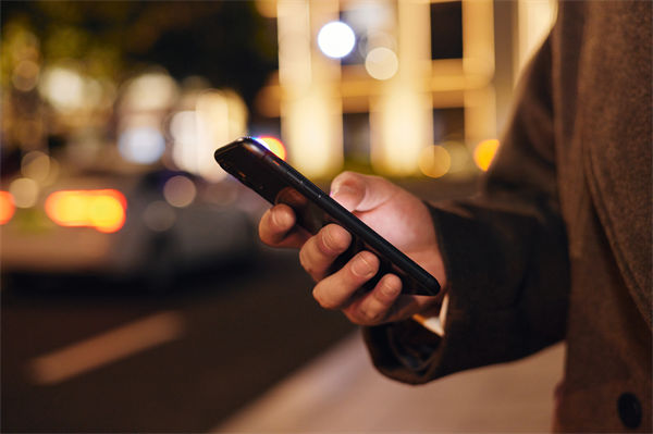 制造業管理：電子產品“防藍光”功能真能護眼嗎？