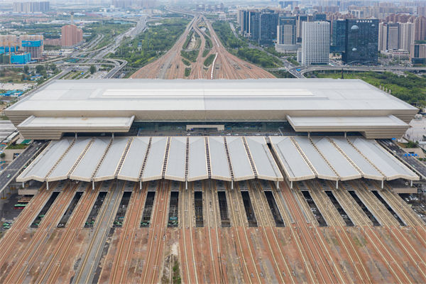 鄭州管理咨詢公司選不對，企業(yè)突破增長困境的機會何時能抓住？