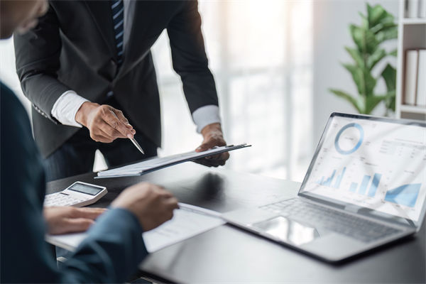 戰略咨詢公司，如何助力企業設計并落地商業模式？