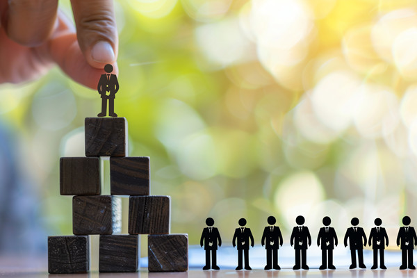 重慶人力資源管理咨詢(xún)公司推薦，能破解技能人才斷層難題么？