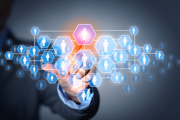 哪個人力資源管理咨詢公司最實戰，能落地適配企業的人力體系？