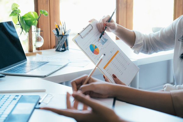 哪家績(jī)效咨詢公司最可靠，能讓考核方案真正落地執(zhí)行嗎？