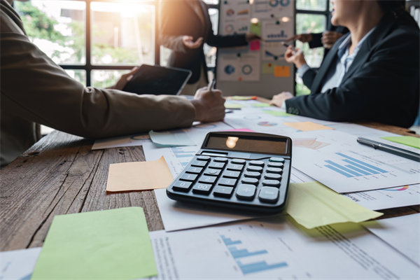 哪個績效管理咨詢公司最落地，能讓考核真正執行下去？